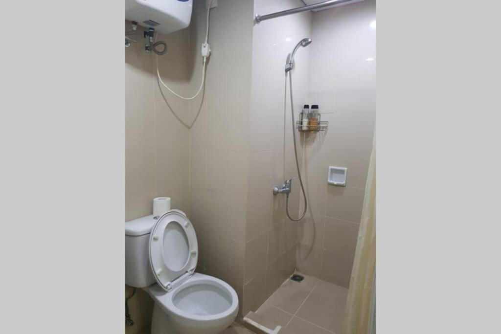 1 Bedroom Apartment Near Central Park Mall Jakarta Exteriör bild